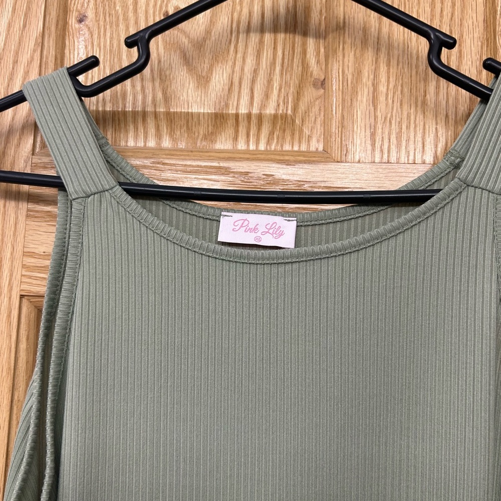 Pink Lily Women's Olive Ribbed Midi Dress